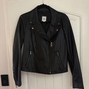 GAP leather jacket like new Size M
